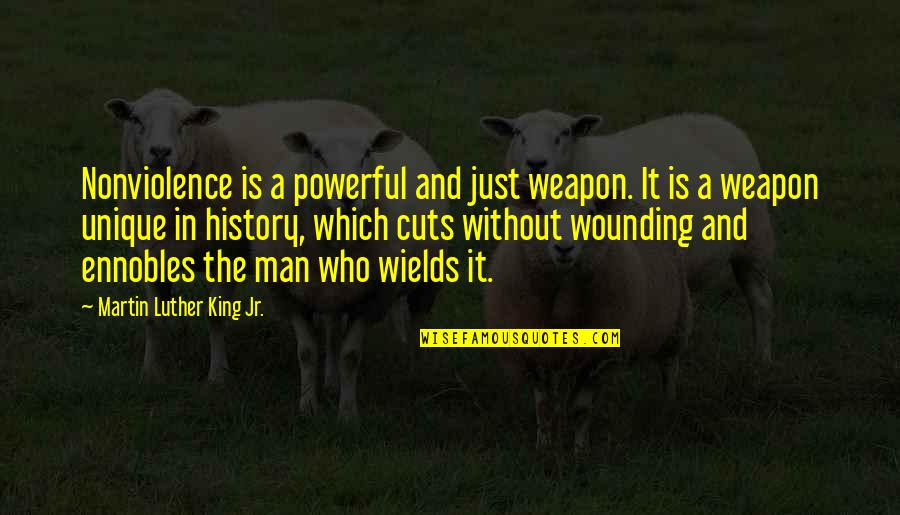 Dictionnaires De Noms Quotes By Martin Luther King Jr.: Nonviolence is a powerful and just weapon. It Dictionnaires De Noms Quotes By Martin Luther King Jr.: Nonviolence is a powerful and just weapon. It