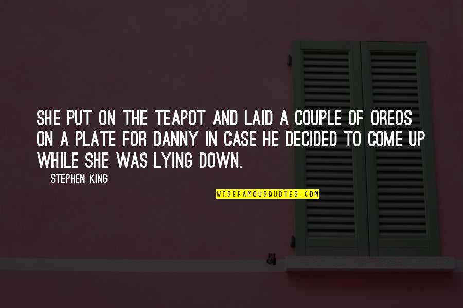 Somersizing Breakfast Quotes By Stephen King: She put on the teapot and laid a